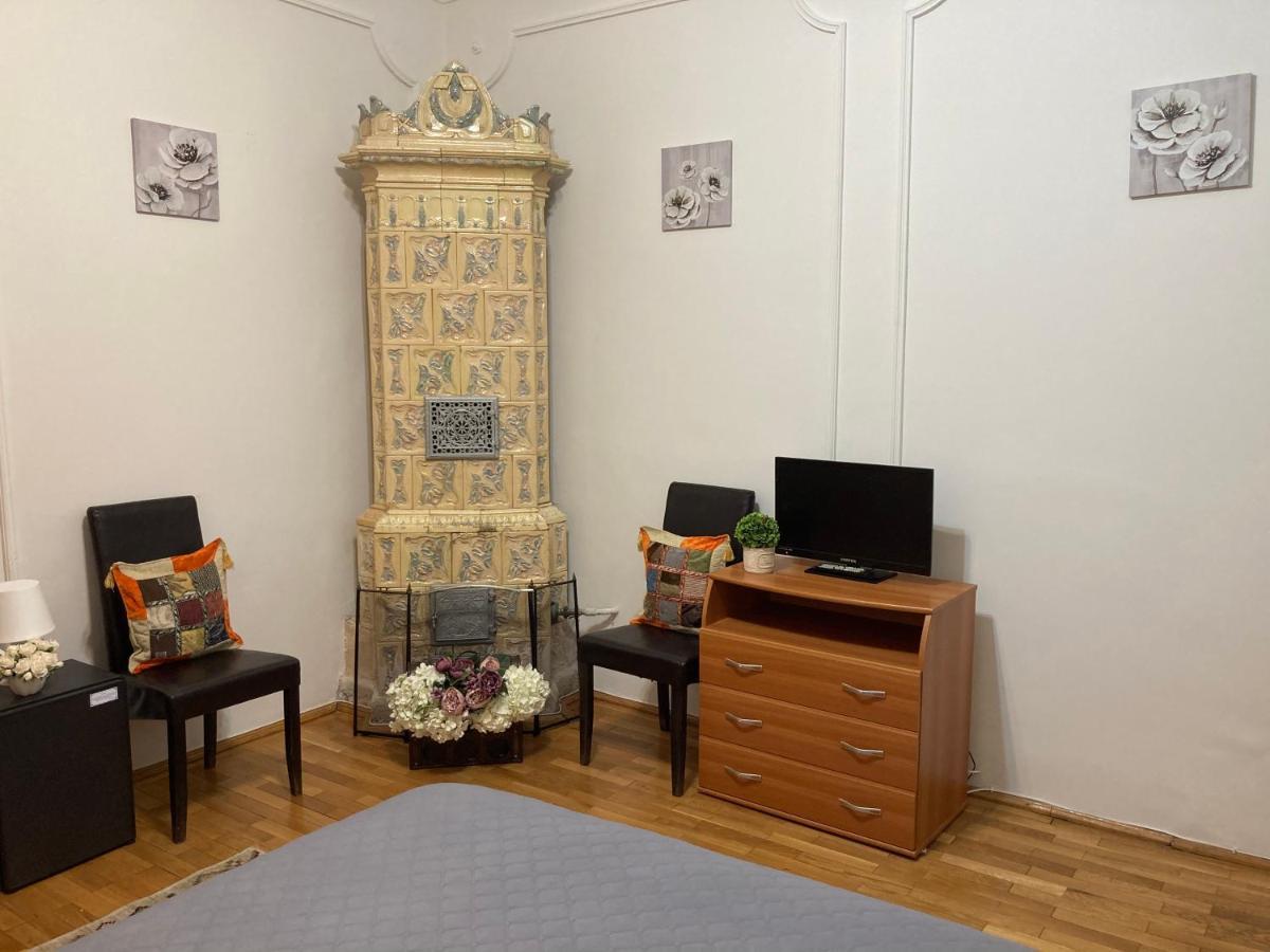 Irina Apartments Питешти Экстерьер фото