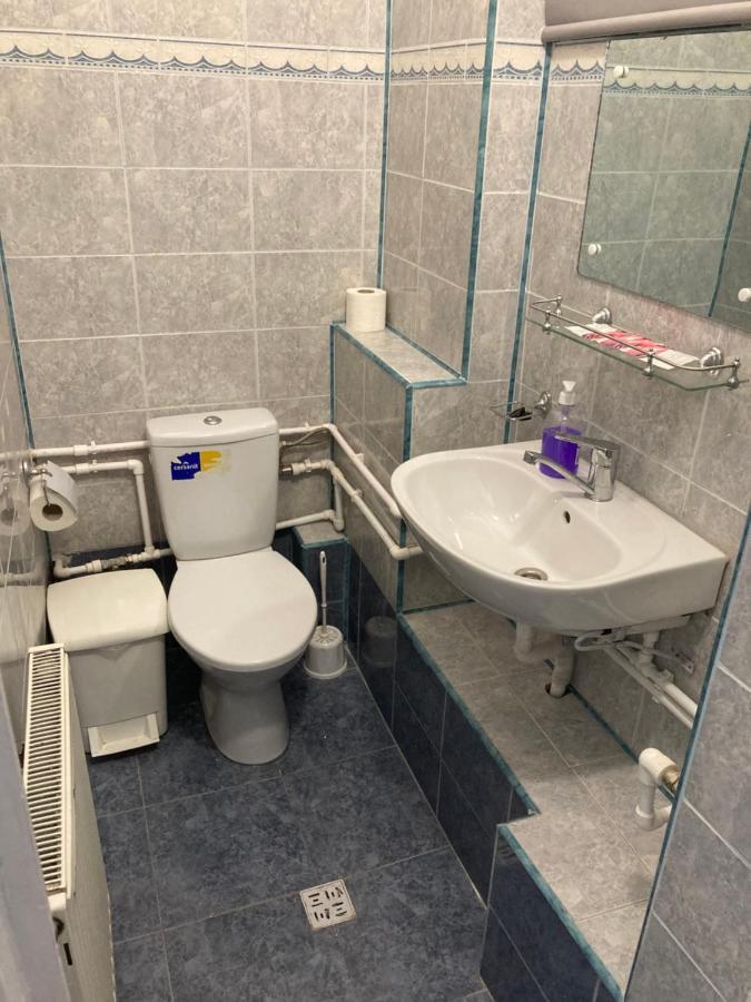 Irina Apartments Питешти Экстерьер фото